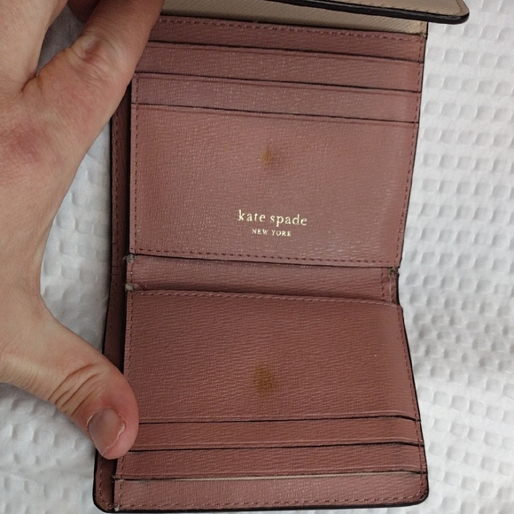 Kate Spade Mila Trifold Taupe Safiano Leather Wallet - Picture 8 of 10